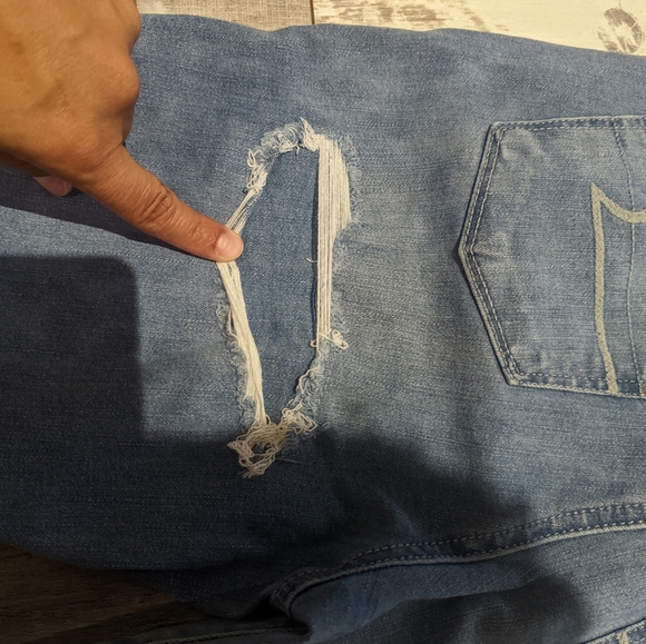 American eagle super hi-rise jeggingswith distressing  size 10short - Picture 3 of 6